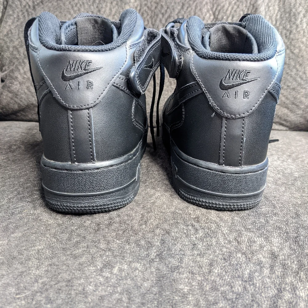 Nike Air Force 1 - Picture 7 of 7